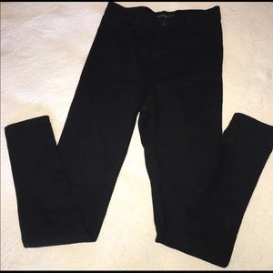 Prettylittlething black skinny jeans size 2